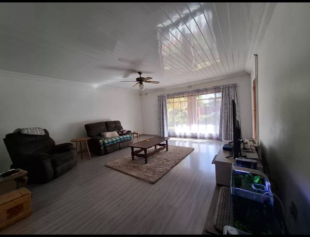 4 BEDROOM HOUSE FOR SALE IN VANDERBIJLPARK SE 7